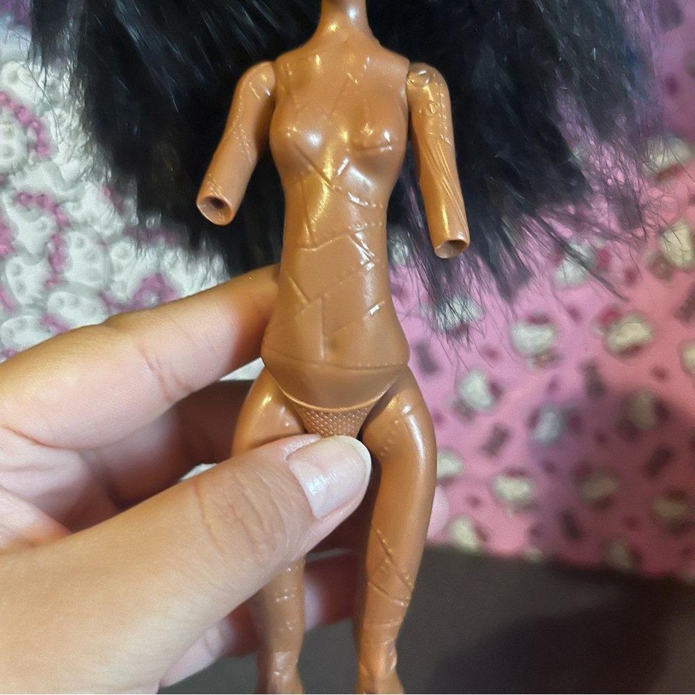 Monster High Robecca Steam Doll - Picture 3 of 7